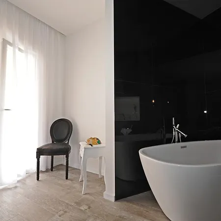 Tinel Premium Edition Bed & Breakfast